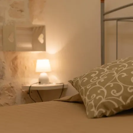 Trullo Filippo With Exclusive Pool Ferienhaus Cisternino