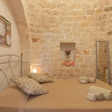 Trullo Filippo With Exclusive Pool Cisternino